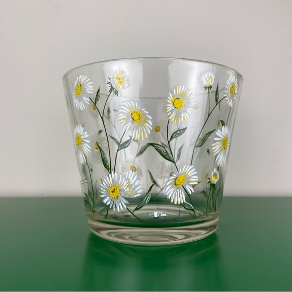 Mid-Century Cera Small Glass Ice Bucket With Daisy Motif - Picture 16 of 16